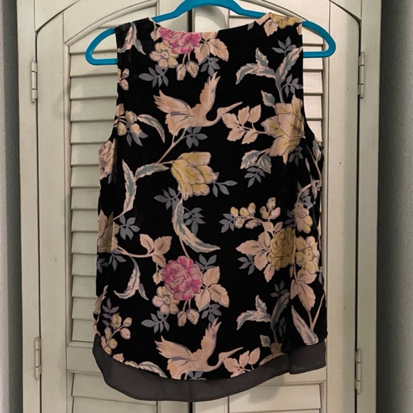 DR2 Top Black Floral Embellished V-Neck Sleeveless Velvet - Size M - Picture 4 of 12